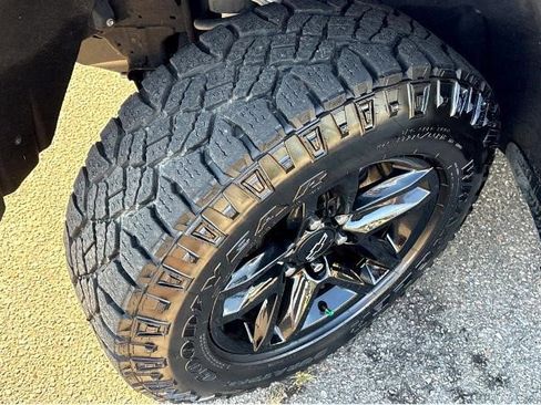 Certified 2022 Chevrolet Silverado 1500 LT Trail Boss image 28