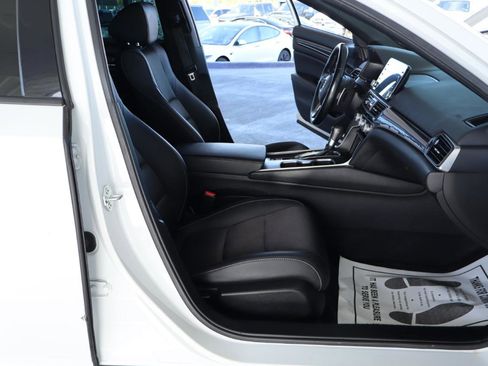 Used 2021 Honda Accord Sport image 35