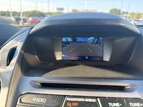 Used 2017 Ford Transit Connect XLT FWD image 19