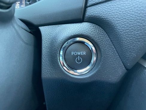 Used 2023 Toyota RAV4 XLE Premium AWD/4WD image 40