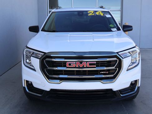Used 2024 GMC Terrain AT4 w/ LPO, Floor Liner Package image 5