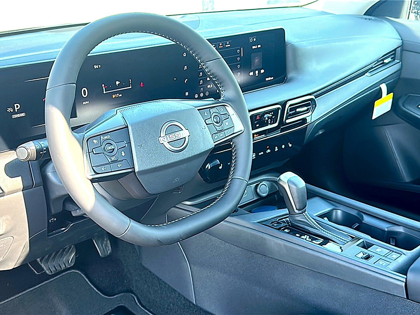 New 2027 Nissan Sentra SV w/ SV Convenience Package FWD image 9