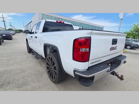 Used 2018 GMC Sierra 1500 2WD Double Cab image 40