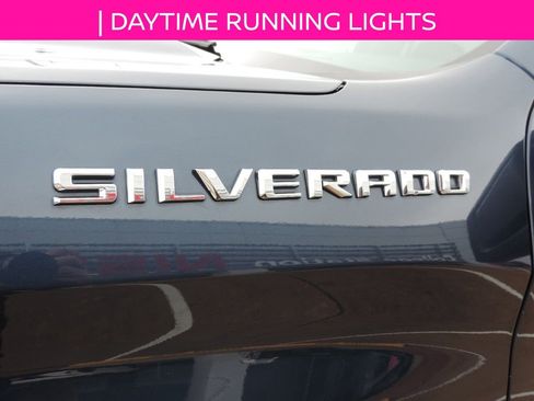 Used 2022 Chevrolet Silverado 1500 Custom image 12