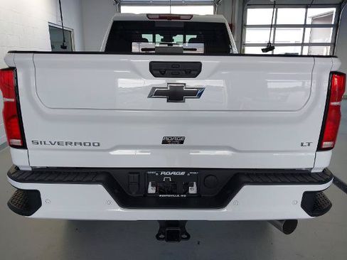 New 2026 Chevrolet Silverado 2500 LT w/ Z71 Chrome Sport Edition AWD/4WD image 33