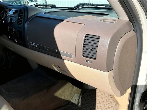 Used 2013 GMC Sierra 1500 SLE image 19