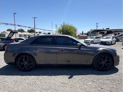 Used 2021 Chrysler 300 S RWD image 4