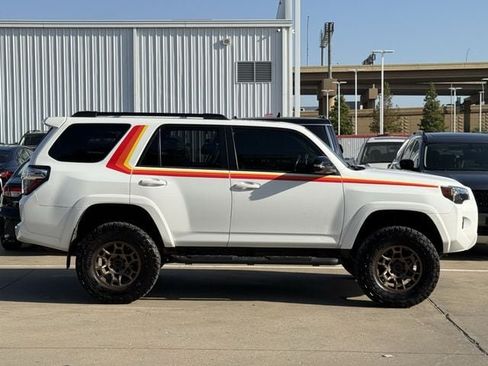 Used 2023 Toyota 4Runner 40th Anniversary SE AWD/4WD image 3