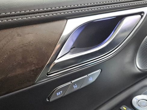 Used 2025 Genesis GV80 3.5T Advanced image 21