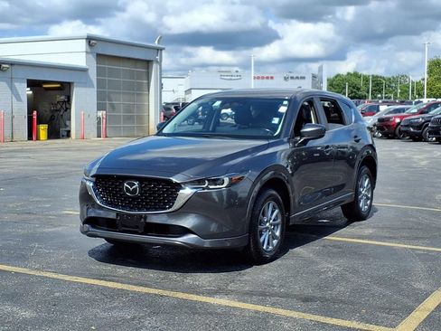 Used 2024 MAZDA CX-5 AWD 2.5 S w/ Select Package image 2
