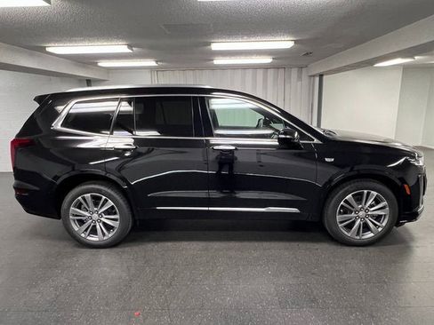 New 2025 Cadillac XT6 Premium Luxury w/ Technology Package image 3