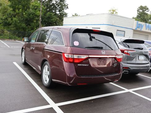 Used 2011 Honda Odyssey Touring image 5