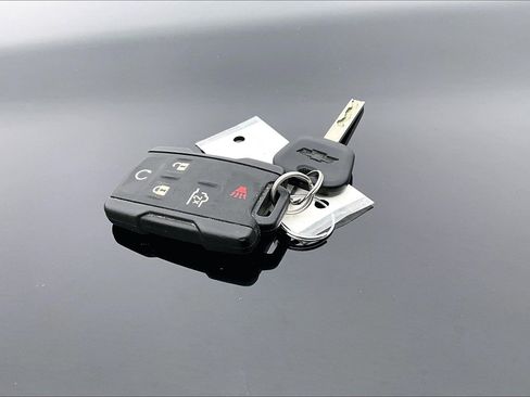 Used 2018 Chevrolet Tahoe LS image 36