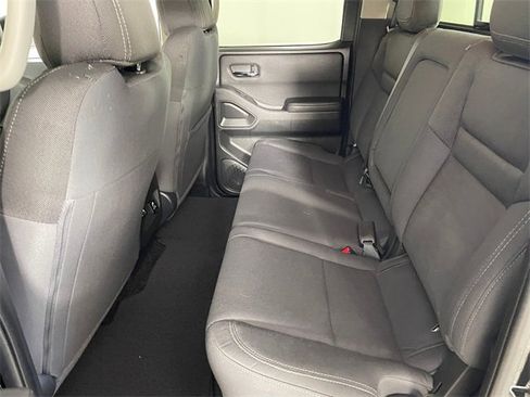 Used 2024 Nissan Frontier SV w/ Technology Package image 16