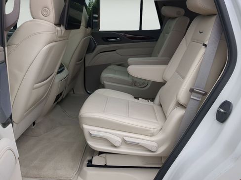 Used 2024 Cadillac Escalade Sport Platinum AWD/4WD image 22