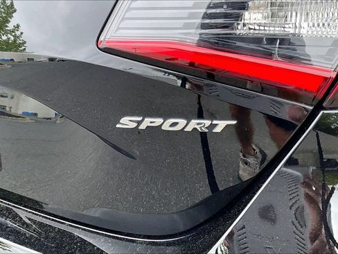 Used 2024 Honda Civic Sport image 24