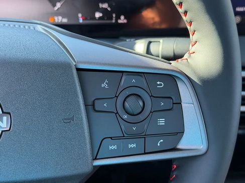 New 2026 Nissan Sentra SR FWD image 16
