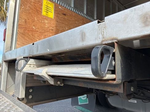 Used 2021 Ford E-350 and Econoline 350 Super Duty w/ Power Windows & Locks Group image 20