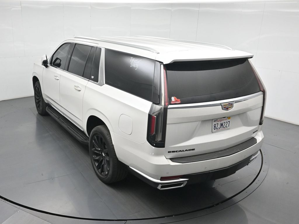 Used 2021 Cadillac Escalade ESV Luxury AWD/4WD image 28