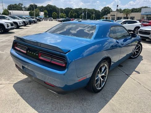 Used 2022 Dodge Challenger GT RWD image 7