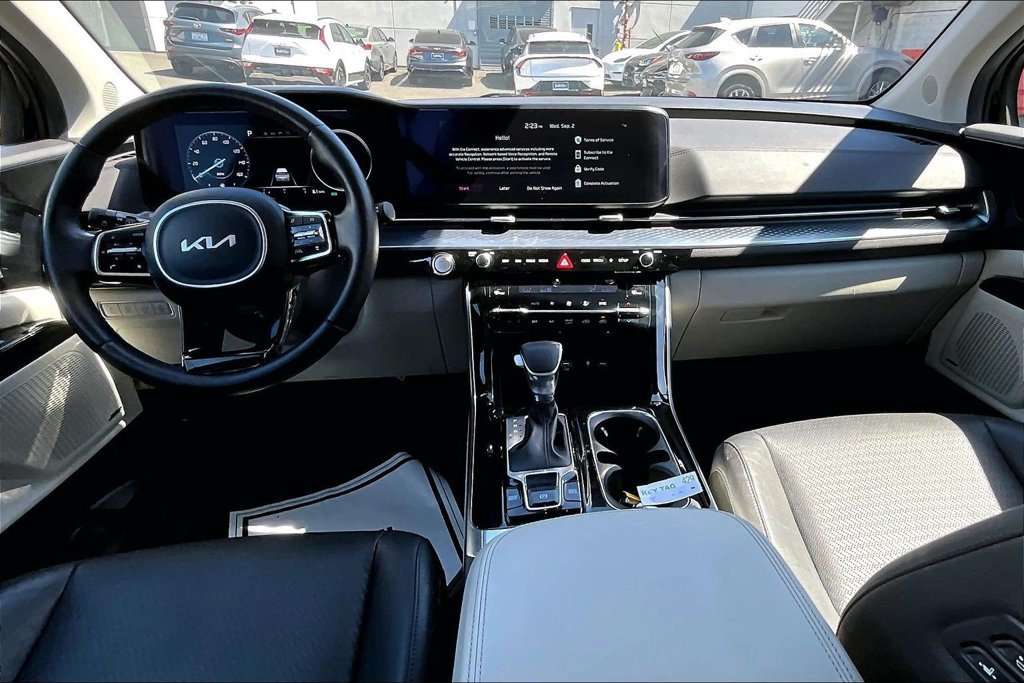 Used 2024 Kia Carnival SX Prestige FWD image 13
