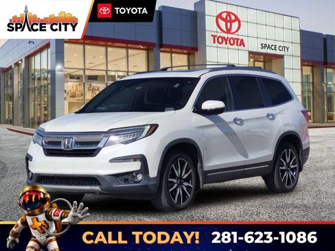 Used 2019 Honda Pilot Touring image 1