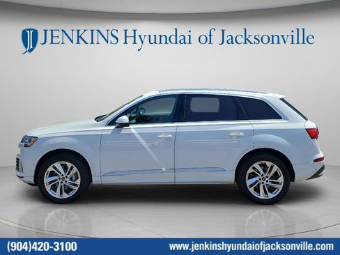 Used 2021 Audi Q7 2.0T Premium w/ Convenience Package AWD/4WD image 10