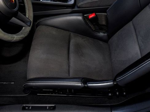 Used 2022 Porsche 911 GT3 image 22