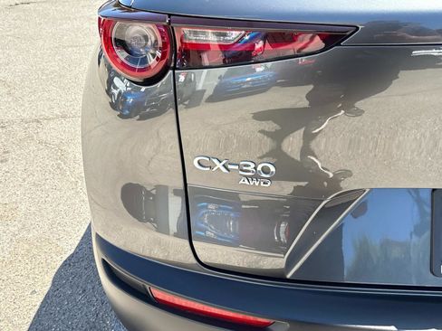 Used 2022 MAZDA CX-30 AWD 2.5 S w/ Premium Package image 5