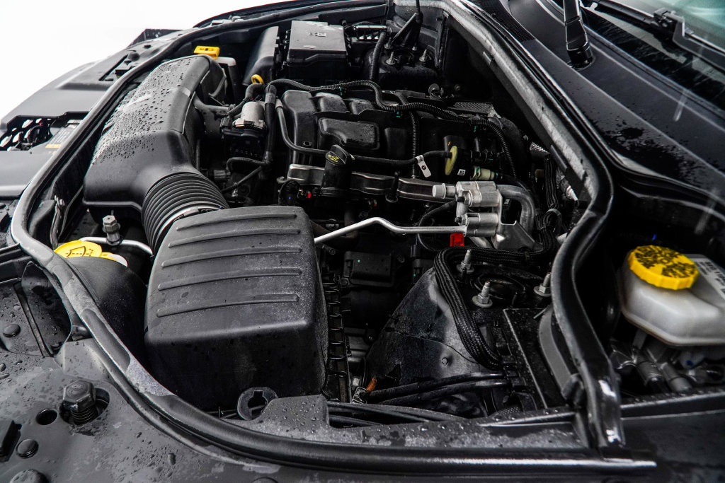 Used 2025 Dodge Durango R/T AWD/4WD image 20