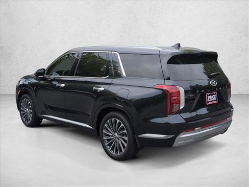 Used 2024 Hyundai Palisade Calligraphy FWD image 7