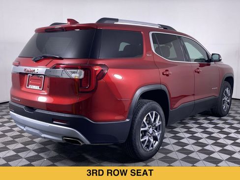 Certified 2023 GMC Acadia SLT w/ Preferred Package FWD image 19