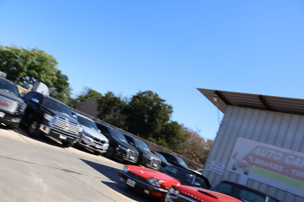 Used 2014 Lexus LS 460 w/ Comfort Package RWD image 12