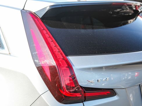 Used 2024 Cadillac XT4 Premium Luxury image 25