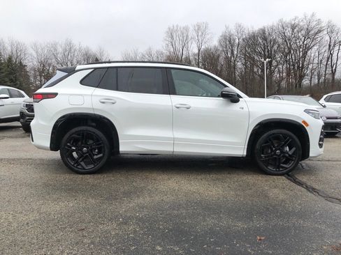 New 2026 Volkswagen Tiguan SE R-Line AWD/4WD image 8