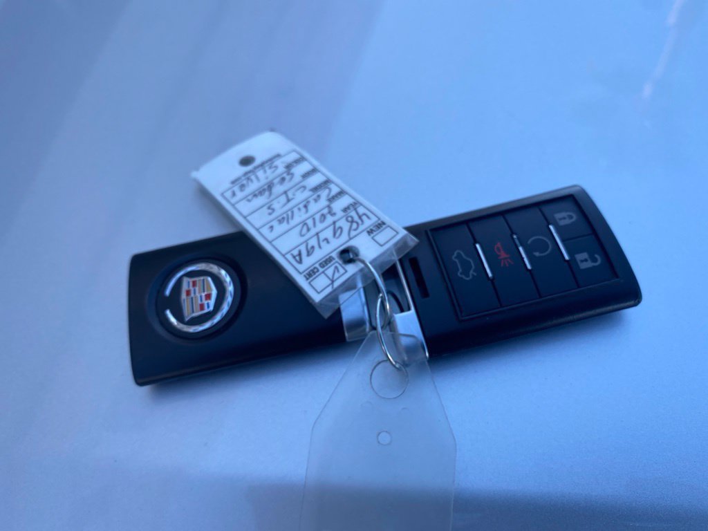 Used 2010 Cadillac CTS Premium RWD image 35