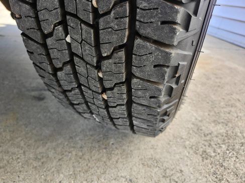 Used 2015 GMC Savana 2500 image 22