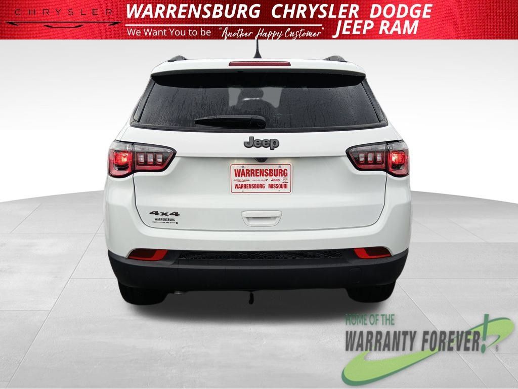 New 2026 Jeep Compass Latitude AWD/4WD image 5