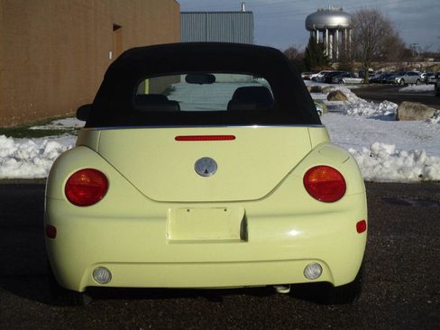 Used 2003 Volkswagen Beetle GLS image 14