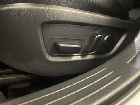 Used 2025 MAZDA CX-50 2.5 Hybrid w/ Weather Package AWD/4WD image 12