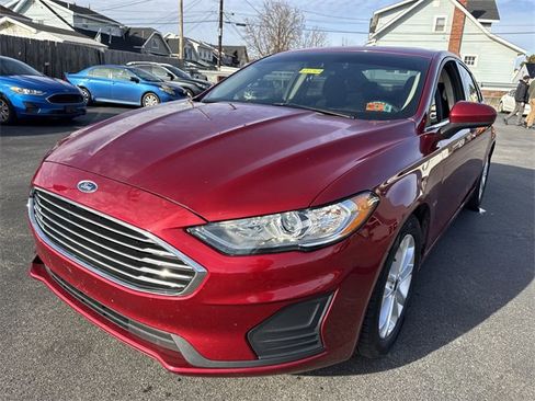 Used 2019 Ford Fusion SE image 10