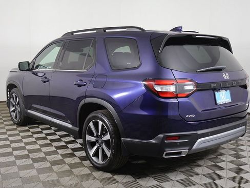 Used 2023 Honda Pilot Elite image 14
