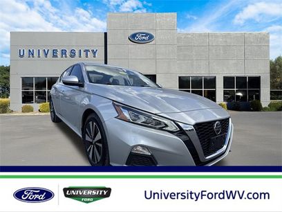 Used 2022 Nissan Altima 2.5 SV