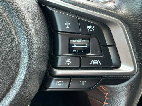 Used 2020 Subaru Crosstrek 2.0i Premium w/ Moonroof Package 2 AWD/4WD image 16