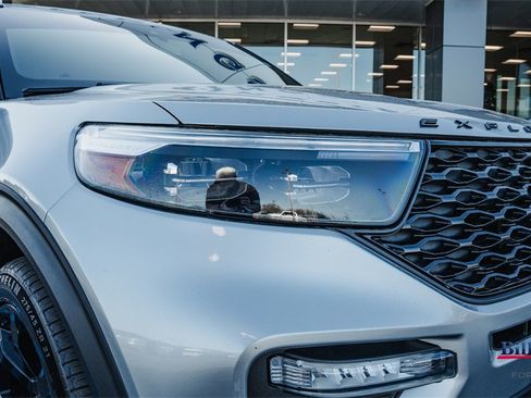 Certified 2021 Ford Explorer ST w/ Equipment Group 401A image 6