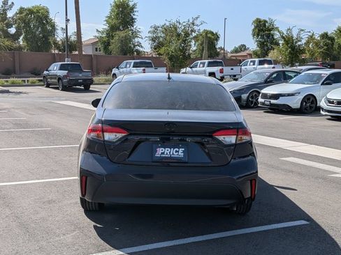 Used 2024 Toyota Corolla LE FWD image 6