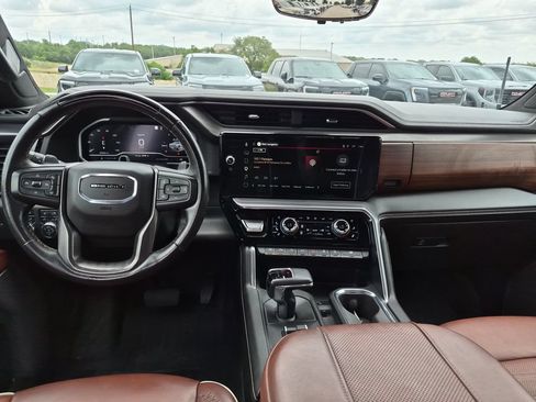 Used 2023 GMC Sierra 1500 Denali Ultimate AWD/4WD image 33
