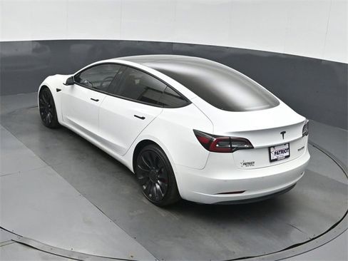 Used 2022 Tesla Model 3 Performance image 35