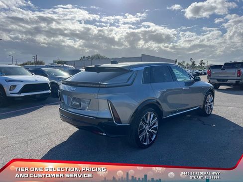 Used 2024 Cadillac Lyriq Luxury w/ LPO, Floor Liner Package image 7