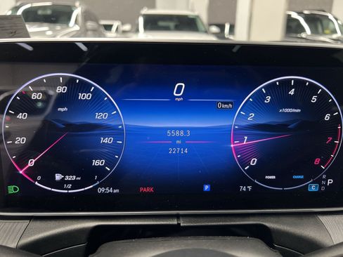 Used 2025 Mercedes-Benz C 300 4MATIC Sedan image 15